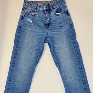 American Eagle Mom Jeans